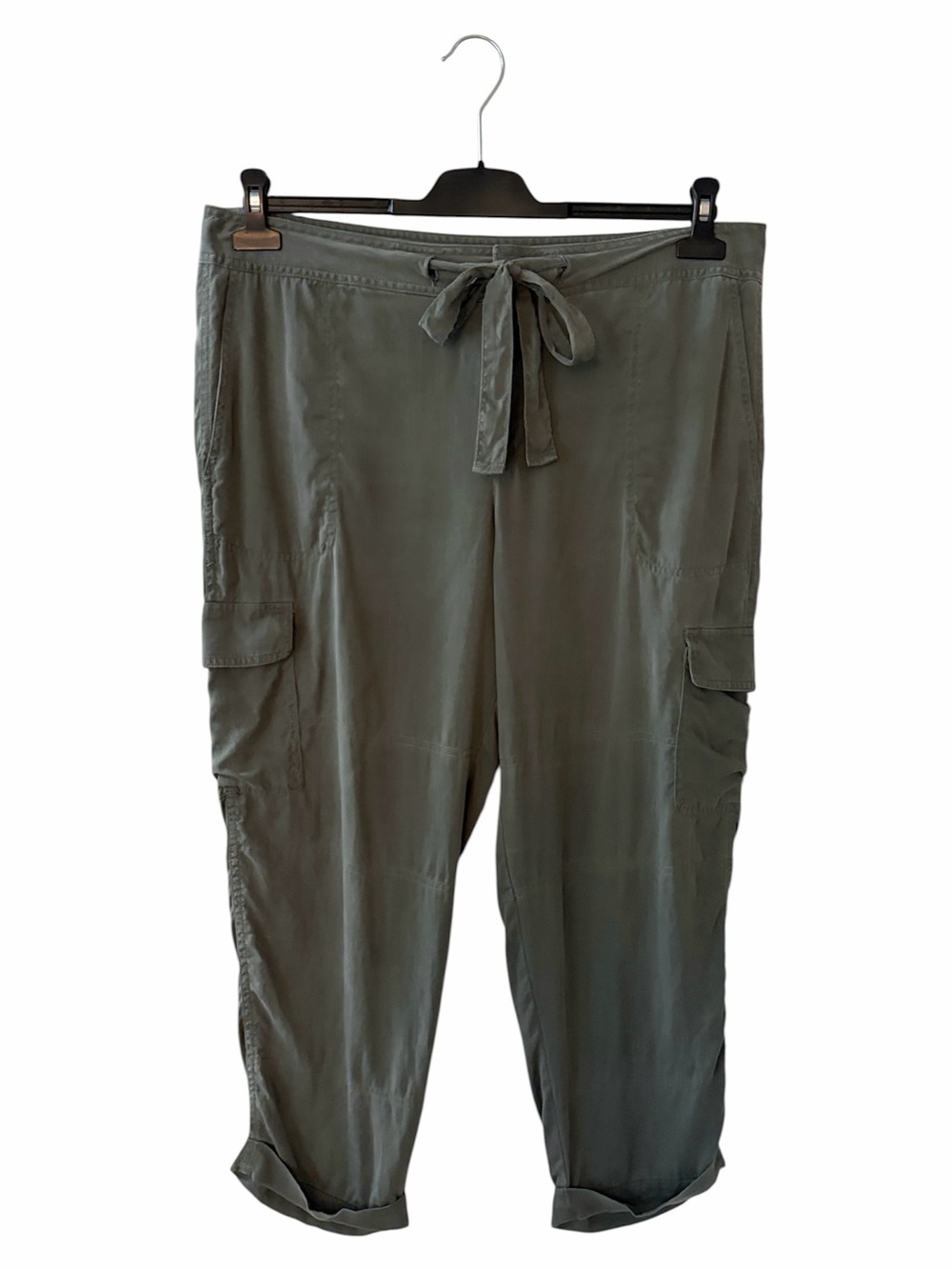 Lord & Taylor ($90) Cropped Tencel Cargo Pants - W 19 R 11 I 26